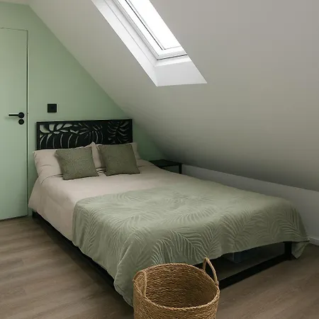 En-suit In A Shared House 122 Marshfield