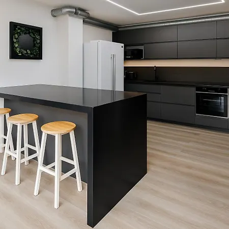 En-suit In A Shared House 122 Marshfield 3*