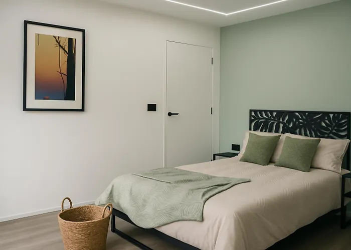 En-suit In A Shared House 122 Marshfield Бристоль